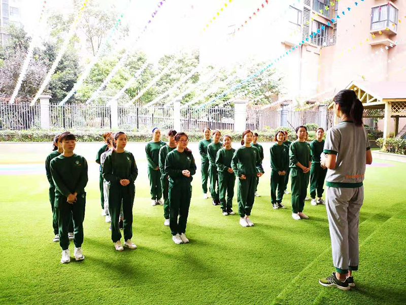 四川成都跨世纪派森幼儿园：幼儿园如何进行团队文化的凝聚建设？