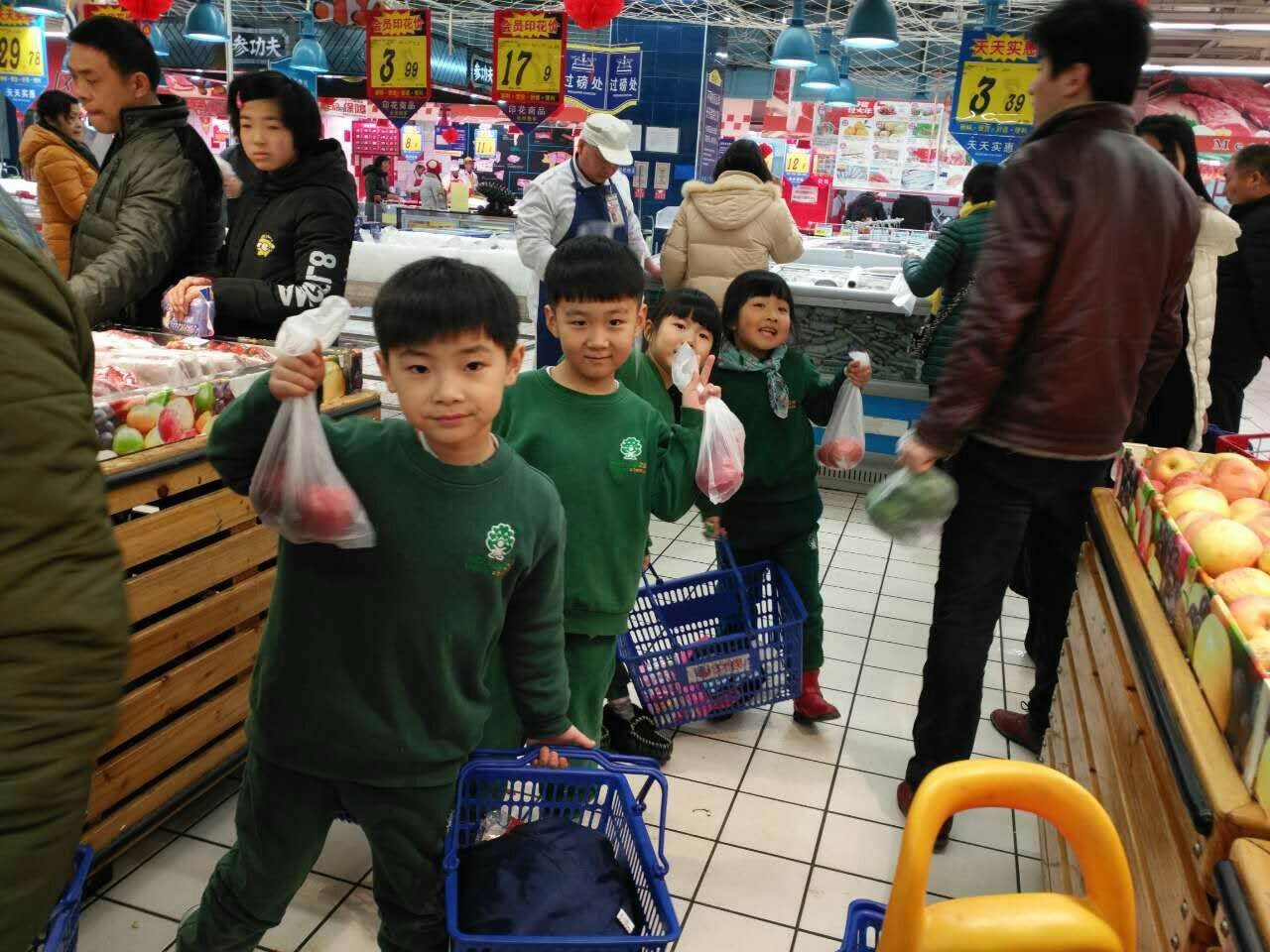 蒙特梭利幼儿园体验化教学活动：超市购物之旅