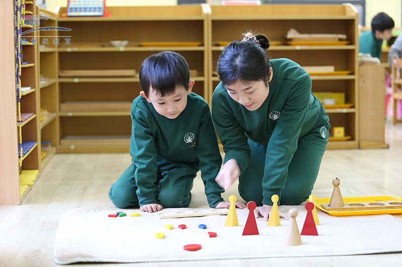 幼师工作遭遇职业倦怠期，高品质幼儿园会这么办!