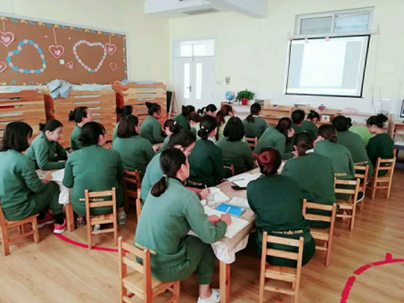 河北邢台跨世纪内丘蓝天幼儿园：如何做出优质教育成果，吸引家长报名？